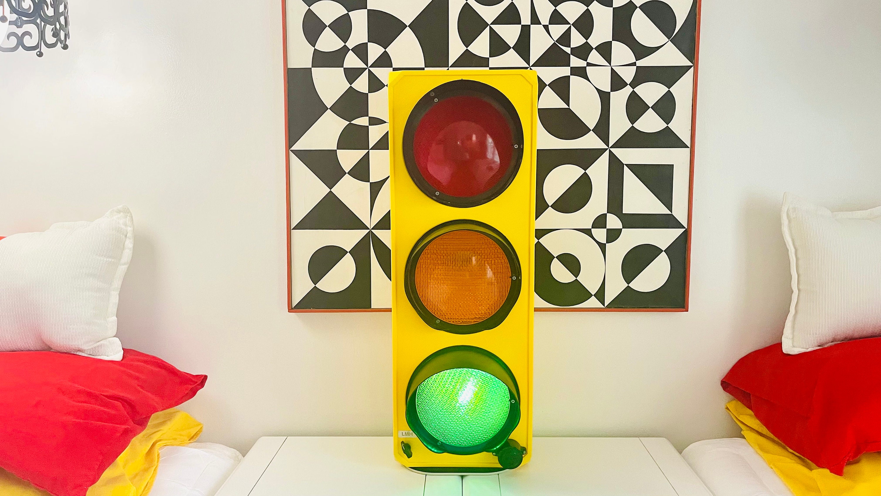 Vintage 1980s Retro Pop Art Plastic Blow Mold Electric Traffic