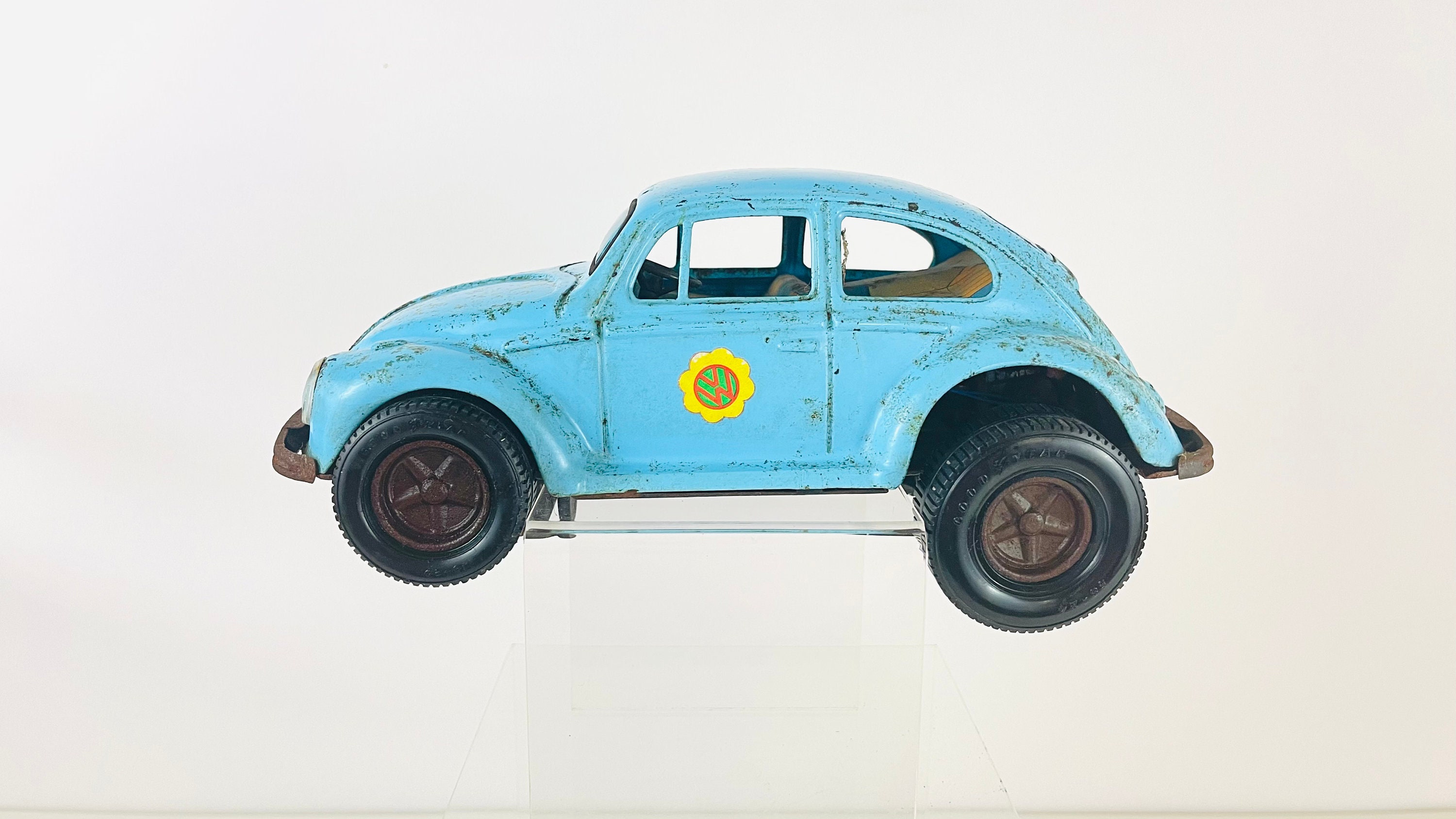 Vintage 1960s Groovy Love Bug VW Volkswagen Beetle Metal Tin