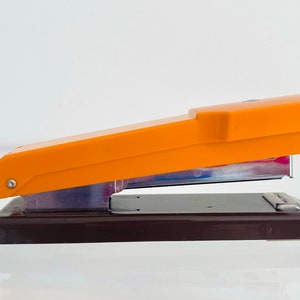 Vintage 1970s Groovy Plastic MOD Orange Brown Rexel Compac Desk Stapler Great Britain