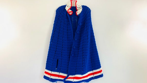 Vintage 1970s Retro MOD Crochet Sweater Cape Ponc… - image 1