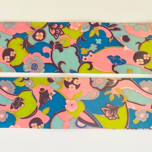 Vintage 1960s Groovy Psychedelic Flowers Pattern Knee High Stocking Socks Stretch Nylon NOS