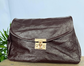 Altleder Clutch Bag | Handgemachte Abendtasche mit Verschluss, Minimalist Style