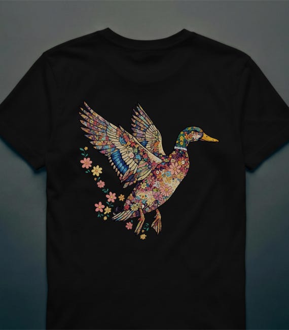 Aesthetic Duck Shirt - Artistic Duck Lover Tee - Vibrant Nature Animal Shirt - Unique Gift for Her