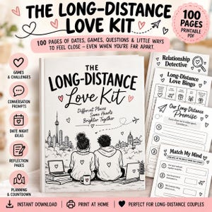 Puede incluir: Un kit en PDF imprimible titulado The Long-Distance Love Kit, con 100 páginas de juegos, preguntas e ideas para citas. La portada muestra una ilustración en blanco y negro de dos personas frente a un horizonte urbano con portátiles.