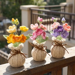 Handmade Crochet Flower Bouquet, Knitted Pot Desk Decor, Amigurumi Floral Arrangement