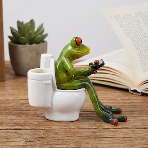 Rolig groda-toalettfigur | Handmålad resin-sms-staty, badrumsdekoration