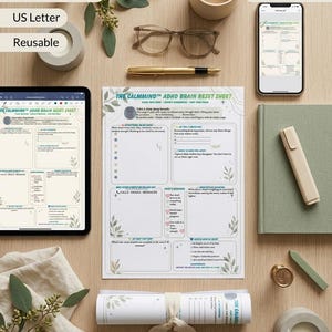 Puede incluir: Una hoja digital de reinicio cerebral para TDAH mostrada en una tableta, un teléfono inteligente y un papel impreso. El documento incluye secciones para tareas diarias, recordatorios y seguimiento de la salud mental con ilustraciones.