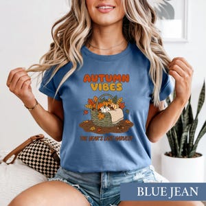 Autumn Vibes Pumpkin Shirt, Retro Harvest Season Tee, Cozy Fall Aesthetic Sweatshirt, Vintage Thanksgiving Basket Graphic, Nature Lover Gift