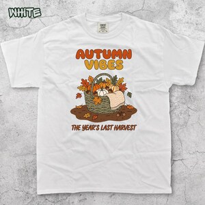 Autumn Vibes Pumpkin Shirt, Retro Harvest Season Tee, Cozy Fall Aesthetic Sweatshirt, Vintage Thanksgiving Basket Graphic, Nature Lover Gift