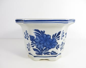 Vintage Blue White Asian Planter Vase - Square Blue White Chinoiserie Blue White Planter