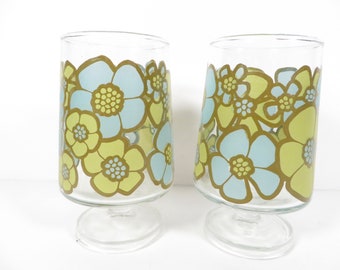 Mod Blue and Green Daisy Glass Tumblers - Two 1970's Colony Mod Flower Ice Tea Glasses
