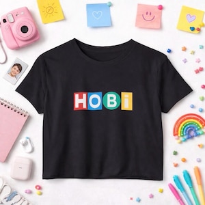 Graphic Lightweight Crop Top | K-Pop Tee