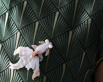 Gift for Mom, Hand-Carved Natural Shell Brooch Japanese Jellyfish, Artisan-Made Accessory, Unique Gift for Mothers Day