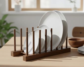 Escurreplatos de madera hecho a mano: organizador rústico y ecológico para platos y cuencos en la encimera de la cocina.