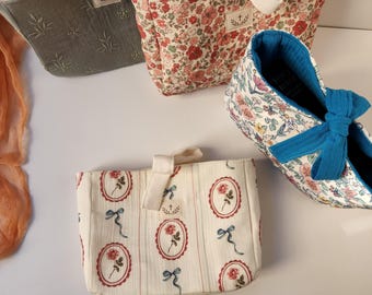 Bible Cover Sewing Pattern | Quilted Bible Sleeve Sewing Pattern | Fabric Bible Case with Bow