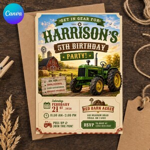 Puede incluir: Una invitación de cumpleaños rectangular con un tractor verde en un campo y un granero rojo. El texto incluye: GET IN GEAR FOR HARRISON'S 5TH BIRTHDAY PARTY, BIG FUN, GOOD FRIENDS, FARM ADVENTURES, AMAZING MEMORIES, 21 DE FEBRERO DE 2026, 11:30-14:30.