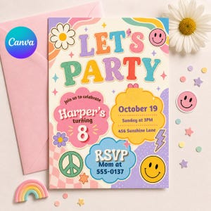 Könnte beinhalten: Eine farbenfrohe Party-Einladung mit dem Schriftzug "LET'S PARTY" in großen, verspielten Buchstaben. Die Einladung enthält Details für eine Geburtstagsfeier, mit einer Gänseblümchen, Smileys und einem Regenbogen. Ein rosa Umschlag und Aufkleber sind ebenfalls vorhanden.