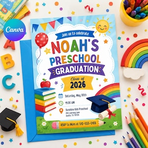 Puede incluir: Una colorida invitación para la graduación de preescolar de Noah, con un globo rojo, un sol sonriente y un arcoíris. La invitación incluye el texto "NOAH'S PRESCHOOL GRADUATION Class of 2026". Detalles del evento.
