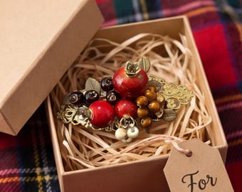 Victorian Christmas Hair Barrette Antique Gold French Clip, Elegant Holiday Party Accessory, Vintage Red Berry Heirloom Gift