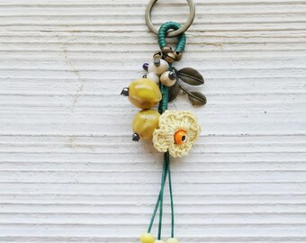 Llavero de cerámica hecho a mano, estilo bohemio, con diseño de girasoles, para colgar en el espejo retrovisor, regalo para ella.