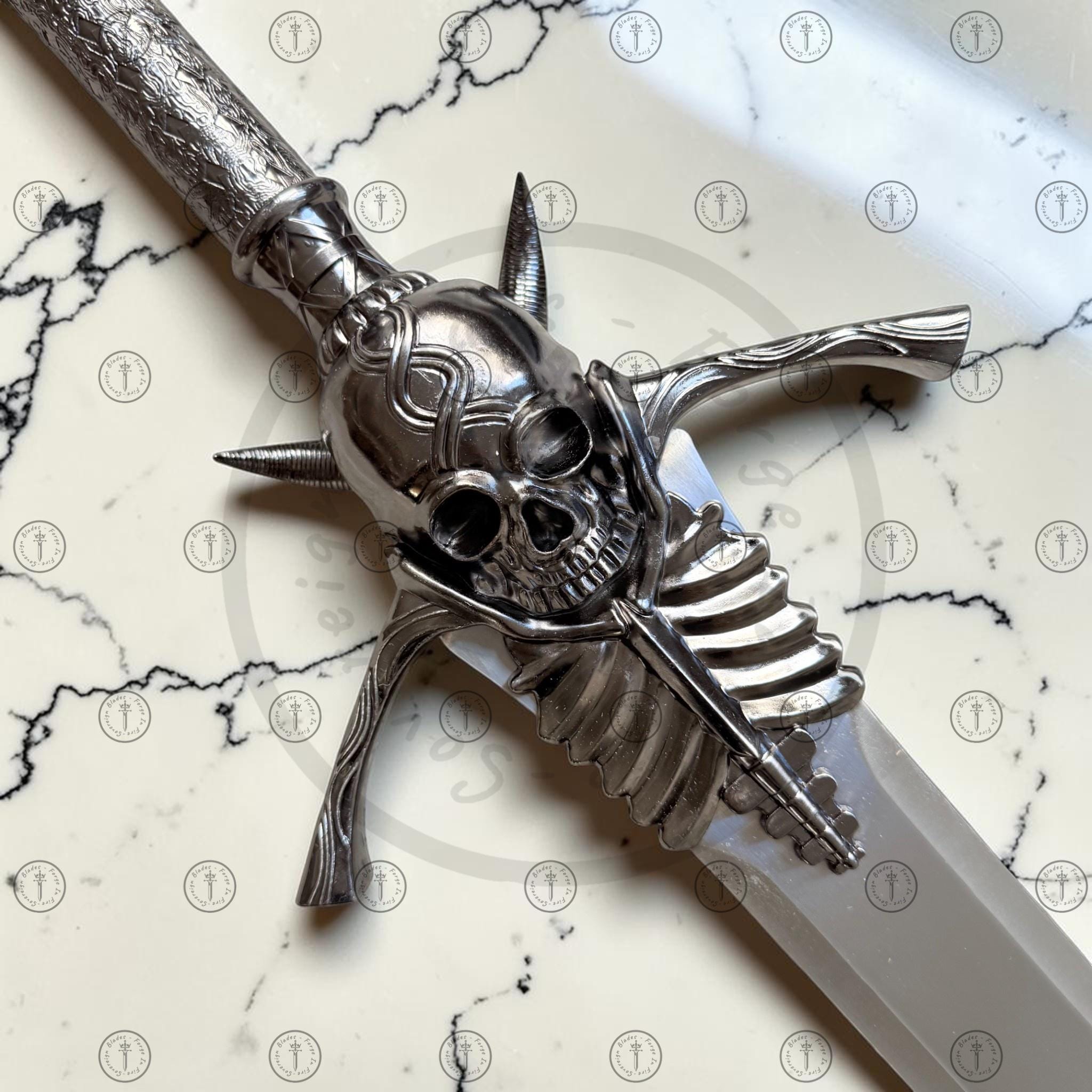 Dante's Rebellion Sword Life-size Metal Replica 130cm - DMC5