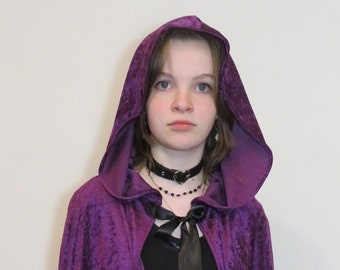 Plum Crushed Velvet Handmade Hooded Costume Cloak, Panne Velvet, Short Costume Cloak