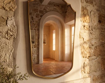 Scalloped Arched Wall Mirror Curved Top Rounded Bottom Ornate Decorative Statement