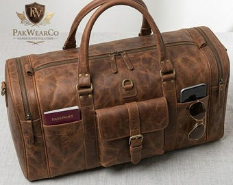 Distressed Leather Duffle Bag: Personalized Travel Weekender for Him