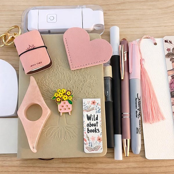 Personalized Book Lover Stationery Set – Custom Bookish Bundle, Bookmarks, Trinkets, Gifts