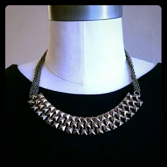 Edgy Gold Pyramid Stud Necklace