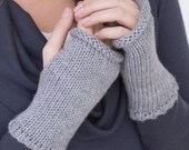 Very Easy Beginner Fingerless Gloves Knitting Pattern, PDF Download