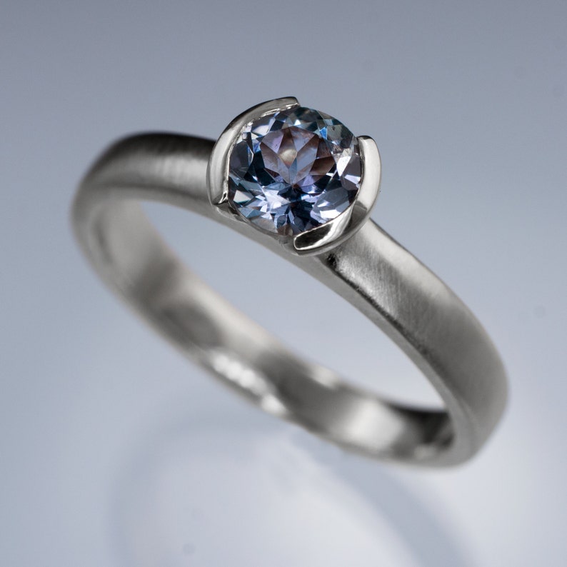 half bezel setting half bezel setting
