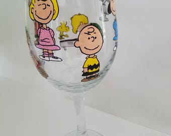 decorative peanuts gang inspired charlie brown linus lucy snoopy woodstock hand painted wine glass cups