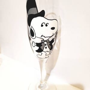 custom set of 2 custom snoopy bride groom wedding toasting glasses, hand painted image 2