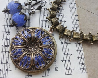 Victorian Style Flower filigree Locket Bookchain Necklace and Dragons Vein Fire Agate Earring Set in Cornflower Blue