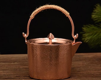 Antique English Georgian Country House Kitchen Hand Forged Copper 6 Imperial Pint Tea Kettle, Pot