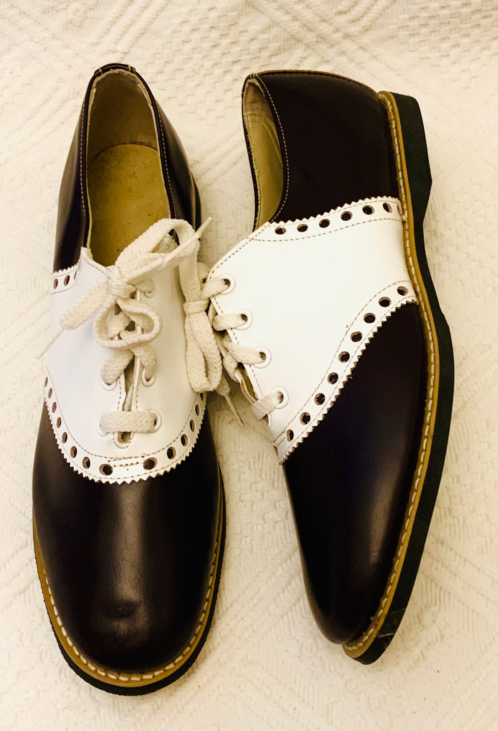 1950's Women's Brown & White Saddle Oxford Shoes | Etsy
