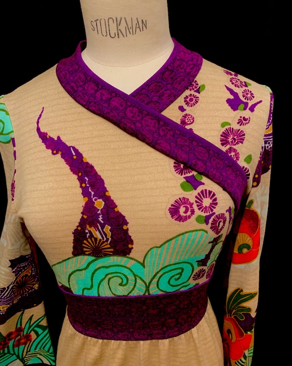 1960's Women's Full Length Oriental Print Jersey D