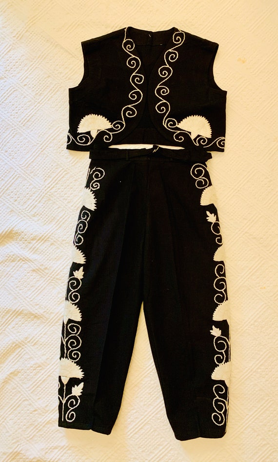 1950's Women's Matador Set - Capri Pants & Bolero