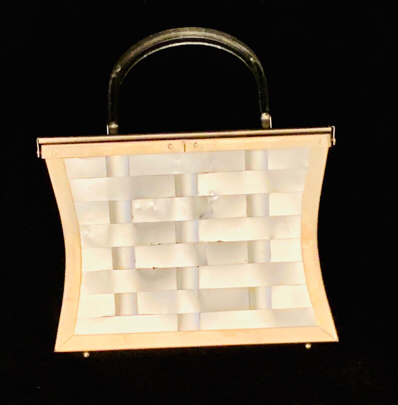 1950/'s Women/'s Silver Metal Lattice /& Lucite Handle Box Bag
