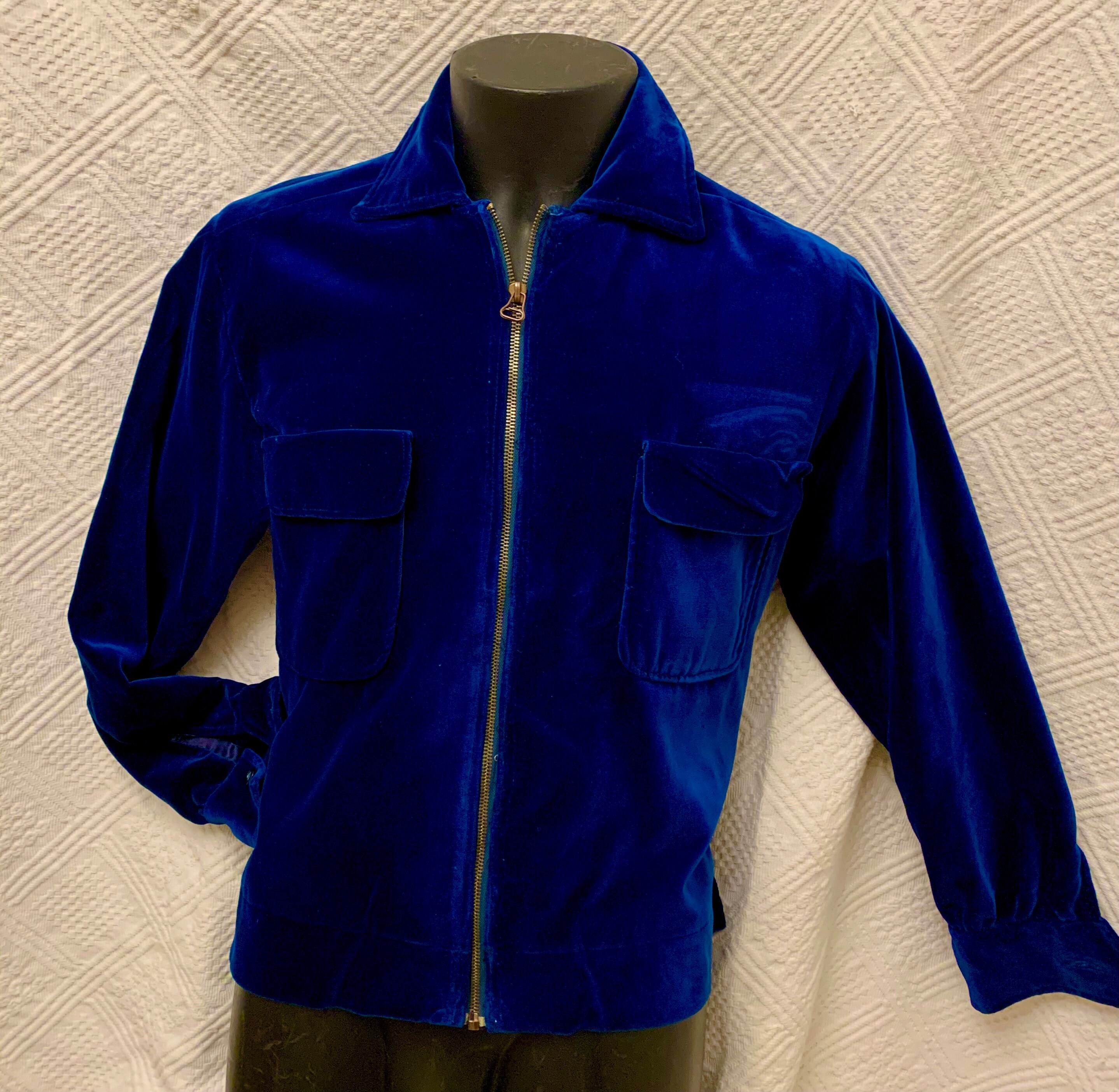 Image of Men's 1950's Blue Velvet Cropped Jacket