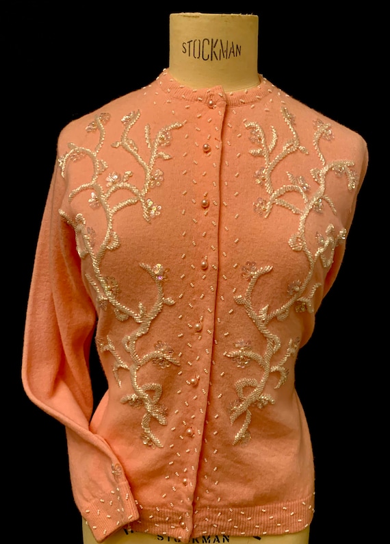 1950's Women's Pink Lambswool Beaded Cardigan