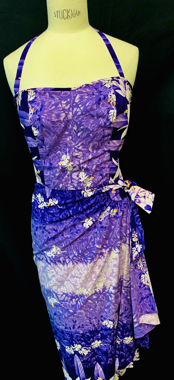 1950's Womens Kamehameha Purple/Lilac Sarong Dress