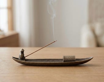 Zen Räucherstäbchenbrenner mit Figur, Weihrauchhalter im Boot-Stil für Meditations-Dekor, spirituelles Hausgeschenk, Yoga-Raum-Tischdekoration