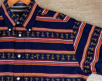 Vintage des années 90 Tommy Hilfiger chemise homme bleu marine boutonnée à rayures ancre nautique