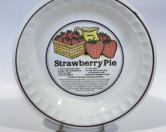 Vintage Strawberry Pie Recipe Plate 10.5" Sunnycraft Pie Bakers Korea 11011 EUC