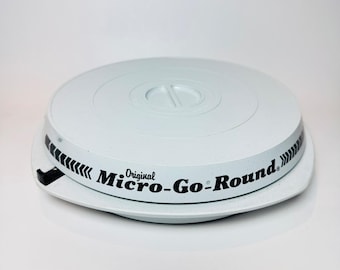 Nordic Ware Micro-Go-Round Microwave Food Rotator Wind Up Turntable