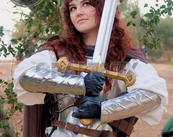 Knight Queen Lady Rüstungs-Set / Elfen-Ritterin-Kostüm / Fantasy Stahlrüstung für Frauen / Mittelalterliches Cosplay Kostüm / LARP & Ren Faire Outfit