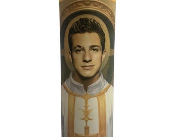 Świeca modlitewna Angeliny Jolie – świeca świętą popkultury