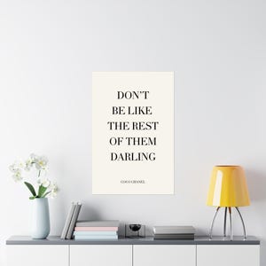 Póster "No seas como las demás, querida", lámina de pared inspirada en Chanel, arte mural minimalista de moda, decoración moderna y femenina para el dormitorio. imagen 7